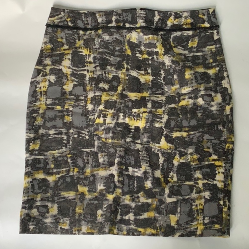 Worth New York skirt size 8